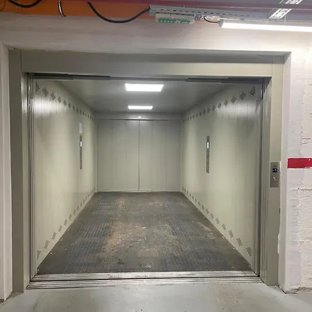 Joy Vracar 3 Bedrooms 2 Bathrooms *