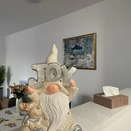 Joy Vracar 3 Bedrooms 2 Bathrooms Belgrade