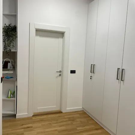 Joy Vracar 3 Bedrooms 2 Bathrooms Appartement