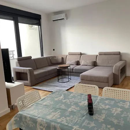 Lägenhet Joy Vracar 3 Bedrooms 2 Bathrooms *