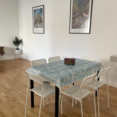 Joy Vracar 3 Bedrooms 2 Bathrooms Lägenhet Belgrad