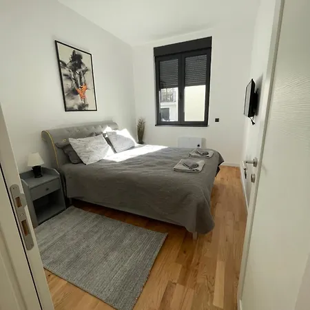 Joy Vracar 3 Bedrooms 2 Bathrooms Appartement *