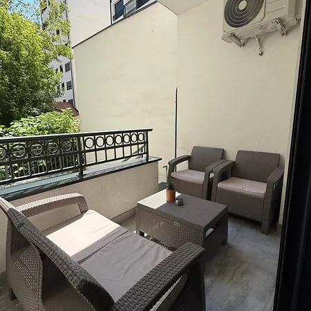Joy Vracar 3 Bedrooms 2 Bathrooms Appartement